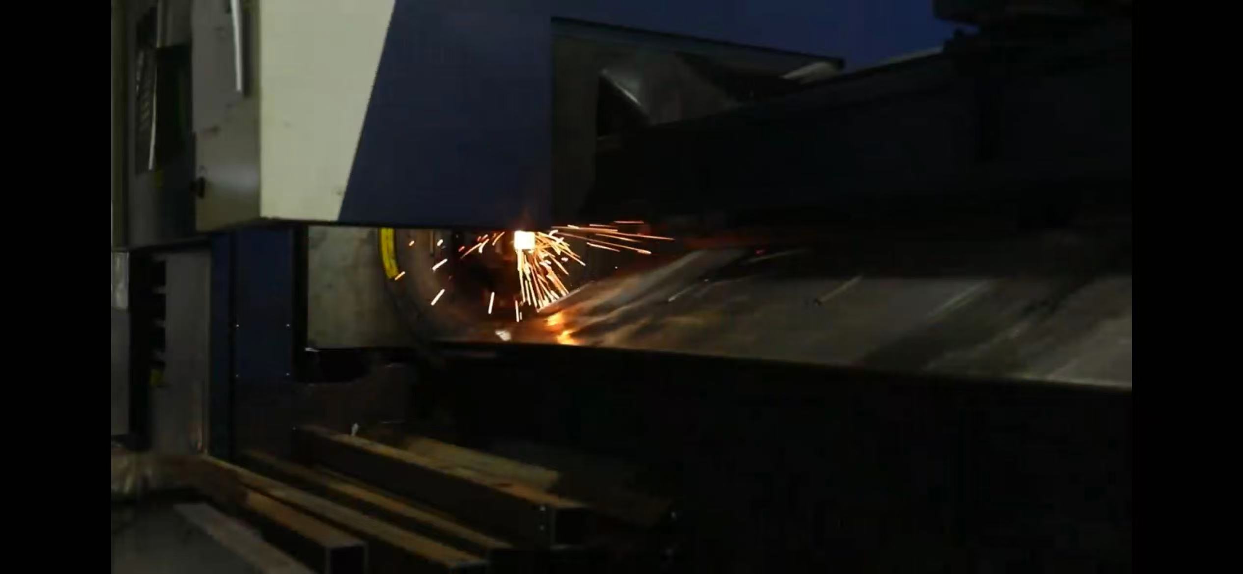 How To Cut Square Tubes? A Practical Comparison And Operation Guide for Pipe Cutters 